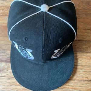 3 fitted hats men’s